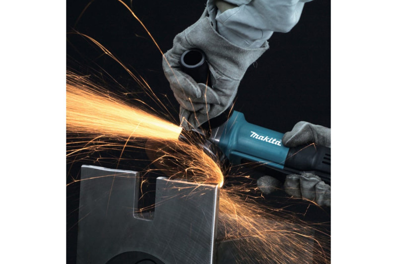 Шлифмашина угловая MAKITA 9558HPG