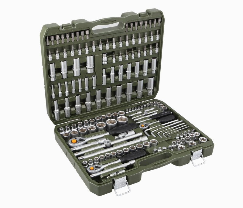 Набор головок и принадлежностей 1/4", 3/8", 1/2", 151 предмет